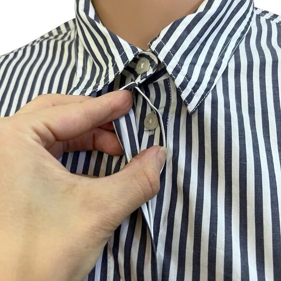 J Crew Fitted Button Up Shirt Cropped 6 Striped Poplin Stretch Preppy Classic - Picture 3 of 6